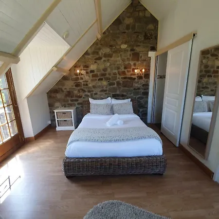 Guest house Le Petit Moulin Du Rouvre Saint-Pierre-de-Plesguen